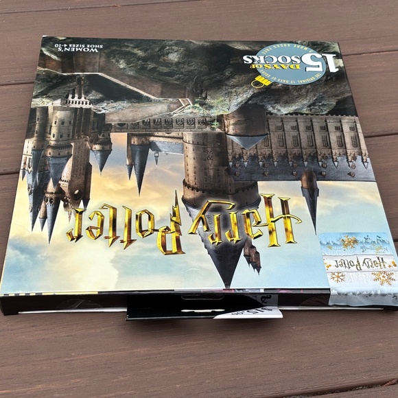 Harry Potter Christmas 15 Days of Socks WOMEN'S Shoe Size 4-10 Advent Calendar - Picture 3 of 4